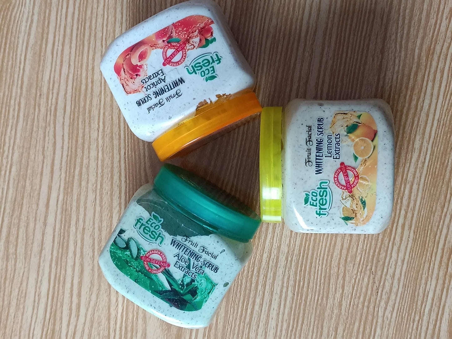 Eco Fresh Whitening Scrub 300ml – Gentle Exfoliation for Radiant Skin